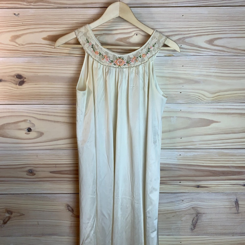 Vtg Lorraine Nightgown Maxi Embroidered Ivory Slip Dress Nylon Cottage Granny